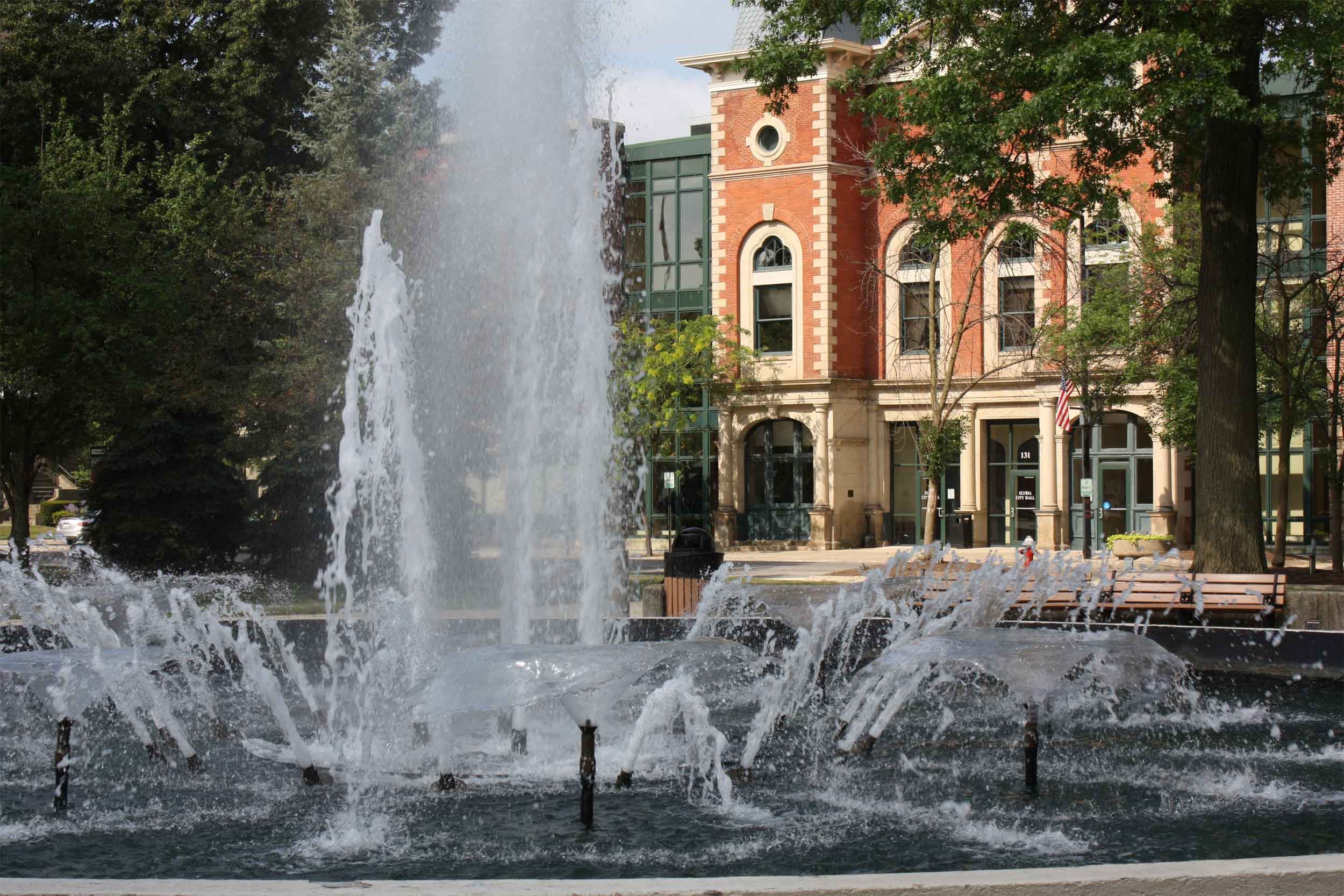 Downtown Elyria image supporting Elyria, Ohio 3D printing, print farm, prototype, batch production, and fulfillment coverage